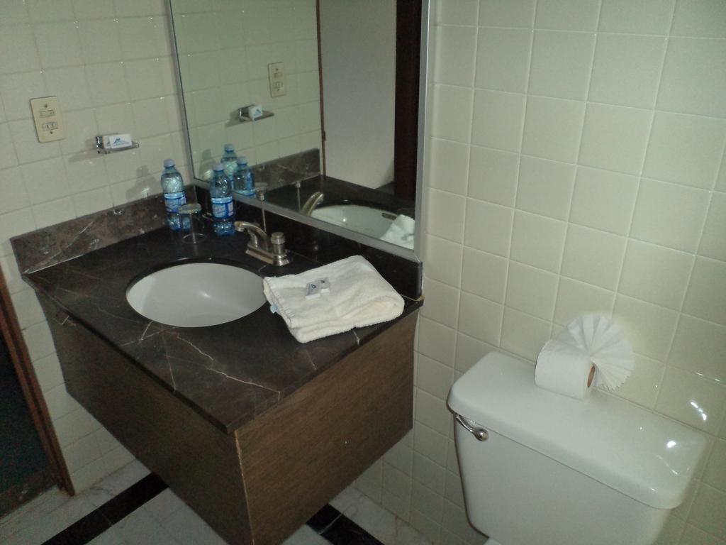 Hotel Montemar Мехіко Номер фото